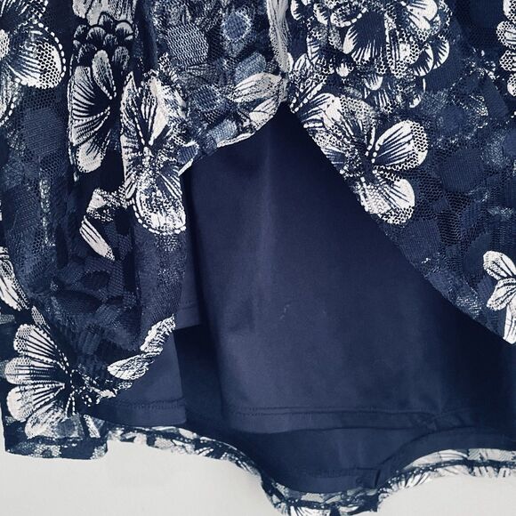 Est. 1946 Women's Short Sleeve Blouse Size 26W/28W Navy Blue Floral Overlay - Picture 7 of 16